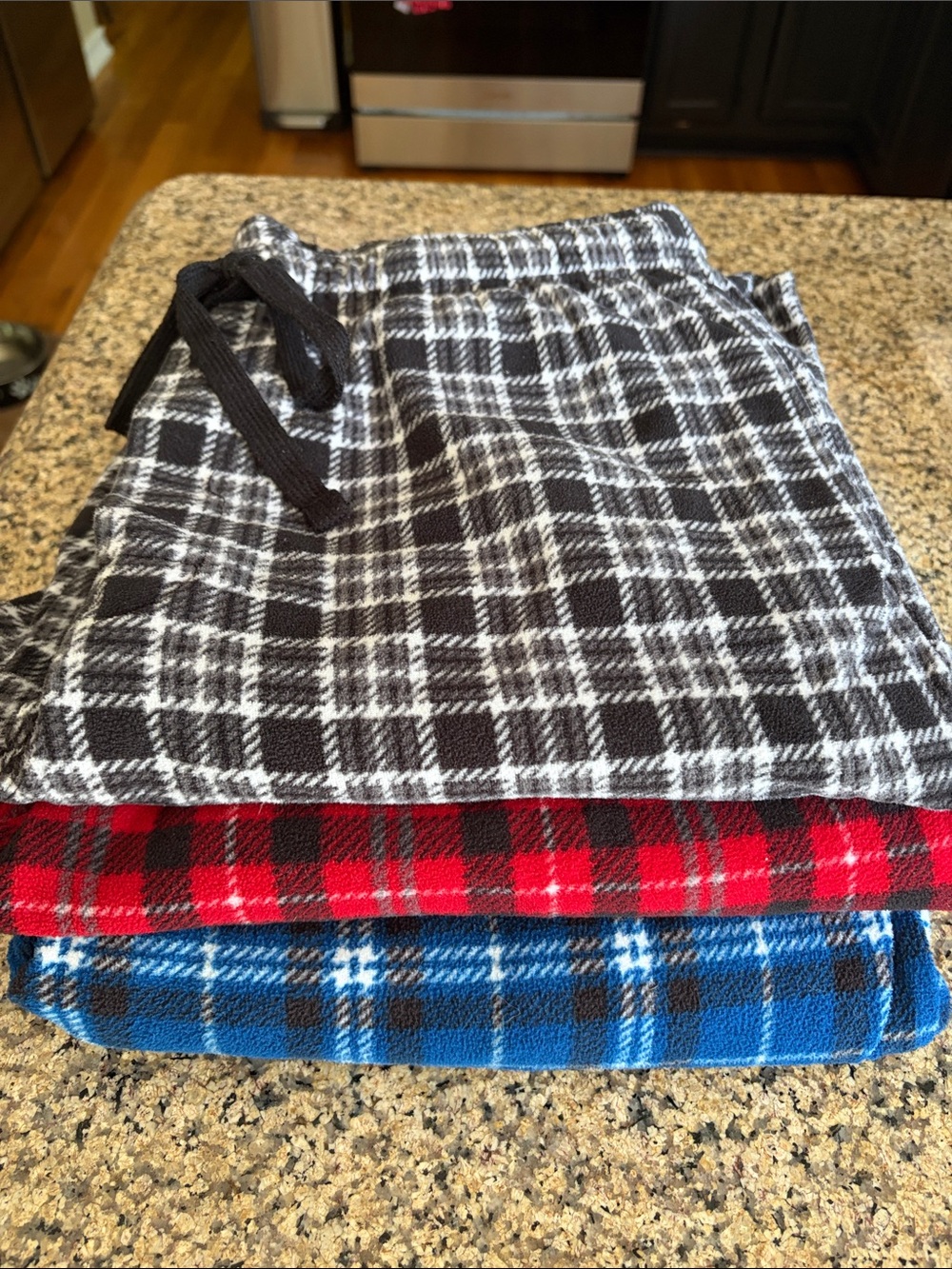Lot 3 Men’s Lounge Pants